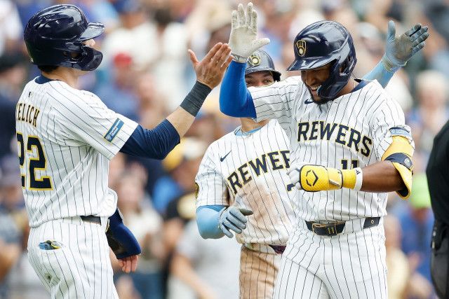 ドジャースに６連勝＆勝率MLB首位のブルワーズ、年俸総額＜ド軍のぜいたく税でも勝てる理由は？「半数はDFAやトレードでやって来た。でも...」
