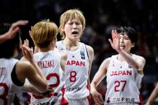 最終カナダ戦に臨む日本。３大会連続の五輪切符を掴むことができるだろうか。(C)FIBA