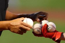 ボールボーイは試合においては脇役。たまには“好プレー”にスポットが当たってもいい？　(C)Getty Images