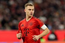 キミッヒがバイエルンとの契約延長へすべての書類を取り交わす