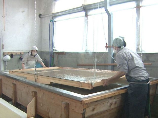 約150cm×240cm“五八版”の和紙 三重県伊勢市の大豊和紙工業が県内初めて製造へ 写真など芸術分野でニーズ