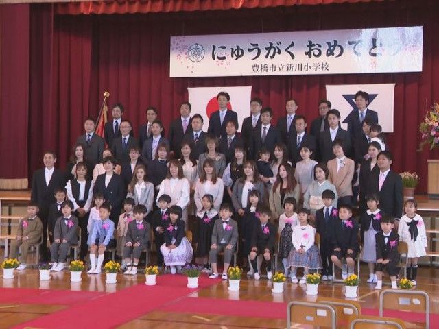 桜が咲き誇る中…名古屋市以外の愛知県内ほとんどの公立小学校で入学式 岐阜と三重の多くは8日と9日に