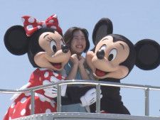 朝5時半から並んだ人も…愛知県蒲郡市に“1日だけの夢の国” ディズニーパレードに大人も子供も大興奮