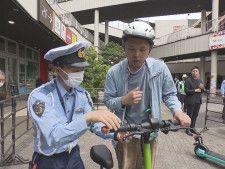 ルールの周知が課題に…電動キックボードの乗車体験会 シェアリング事業行う企業と警察が開催 名古屋