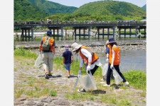 阪急阪神ホールディングスのSDGs 阪急交通社による景勝地の清掃ボランティア活動