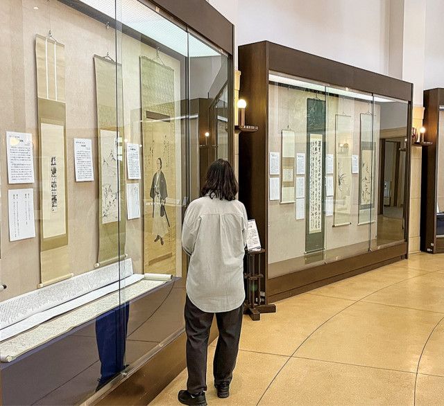 旧多摩聖蹟記念館 ｢田中光顕｣展が好評 ８月末まで期間延長〈多摩市〉