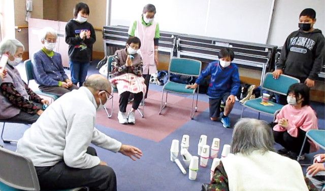 十日市場小５年３組 ケアプラで高齢者と交流 ３つのゲームを考案〈横浜市緑区〉