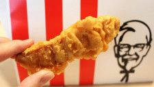 実は日本独自､KFC｢カーネルクリスピー｣の秘話 ｢天ぷら｣由来！ケンタの人気商品に潜む情熱とは？