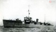 旧日本海軍の艦艇で初めて40ノットを超えた駆逐艦「島風（初代）」（画像：アメリカ海軍）。