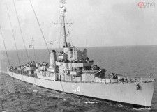 「フィラデルフィア実験」で用いられたとされる護衛駆逐艦「エルドリッジ」。写真はギリシャ海軍の駆逐艦「レオン」として再使用されているときのもの（画像：アメリカ海軍）。
