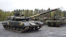 ウクライナ軍の「T64-BV」（画像：ウクライナ国防省）。