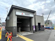 東急新横浜線の新綱島駅。「グランクレール綱島」とは地下で直結する（画像：写真AC）。