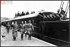 ヒトラー専用列車がなぜ「アメリカ号」？ 敵国名を付けた「走る大本営」の末路