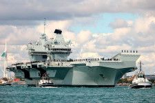 出港し演習へ向かう「プリンス・オブ・ウェールズ」（画像：イギリス海軍）。