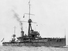 1906年に進水・就役したイギリス海軍の戦艦「ドレッドノート」（画像：アメリカ海軍）。