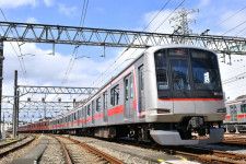 ツアーで使用する東急5050系電車4000番台（画像：相模鉄道）。