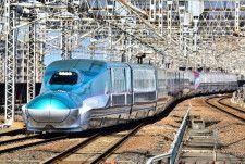 北海道新幹線（画像：写真AC）。