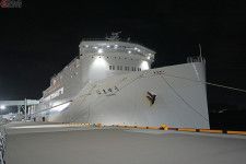 横須賀港〜新門司港間を結ぶ東京九州フェリーの高速船「はまゆう」（2024年3月、安藤昌季撮影）。