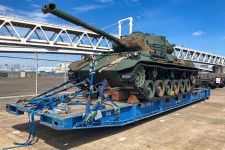 2019年にヨルダンの博物館へ貸与されることになり船積みされる直前の61式戦車（画像：防衛装備庁）。