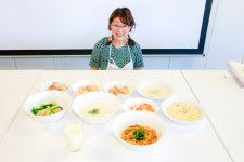 ミルク料理家・小山浩子が考案、新「ミル活レシピ」全10品をお披露目