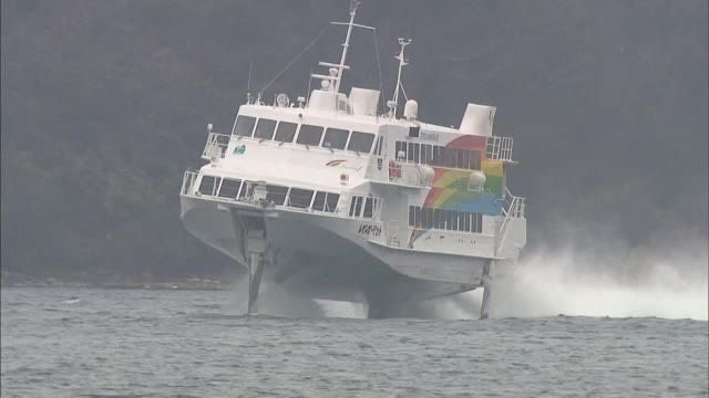 隠岐と本土結ぶ高速船「レインボージェット」乗組員がコロナ感染で１１日まで欠航（島根・隠岐の島町）