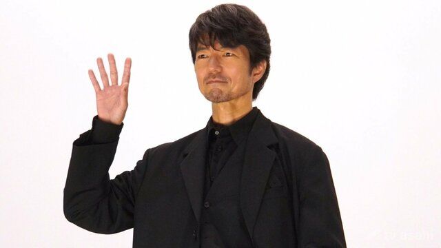 仲村トオル「バチバチの空気が飛び交っていた」とデビュー秘話明かす
