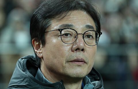 日本撃破の韓国、10人を入れ替える苦しい台所事情…ファン・ソンホン監督は選手を称賛「選手たちの素晴らしい努力に感謝したい」