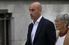 選手へのキス問題で職務停止中の元スペインサッカー協会会長、FIFAは3年間の処分への控訴を棄却