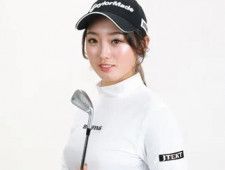 18才女子高生プロゴルファー・清本美波、新しい契約を締結！「この度…」とコメント！