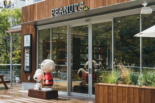 スヌーピーのかわいいグルメに限定グッズも！PEANUTS CAFE