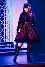 AKB48を今年2月に卒業した真楪伶が舞台「グリザイア：ファントムトリガー THE STAGE」に出演した