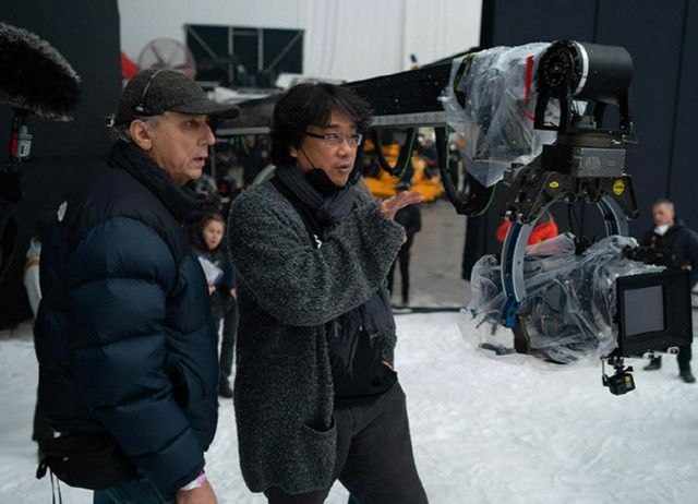 ポン・ジュノ監督の「Mickey17」、来年1月28日に韓国で初公開