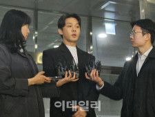 俳優ユ・アインに逮捕状請求、警察関係者「きょう（19日）中に申請予定」（画像提供：wowkorea）