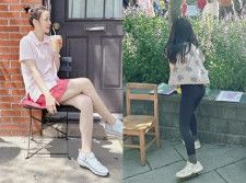 女優ソン・テヨン、アメリカ留学中の娘の近況を公開…ママに似てきれいな「小さな淑女」（画像提供：wowkorea）
