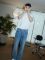 俳優ピョン・ウソク、白いTシャツにジーンズのシンプルコーデで女心を魅了…ガチで一体何頭身なの？