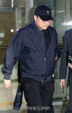 キム・ホジュン、「飲酒運転」容疑追加...犯人逃避教唆容疑に変え検察送致へ