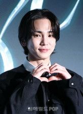 13.12.17 Key@ミュージカル『三銃士』初演: 最近とってもSHINee