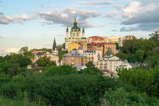 【ウクライナ】首都・キーウで訪ねたいスポット5選&グルメ3選｜東ヨーロッパ最古の都市を旅しよう