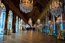 ヴェルサイユ宮殿への行き方完全ガイド｜パリからのアクセスとスムーズな訪問準備