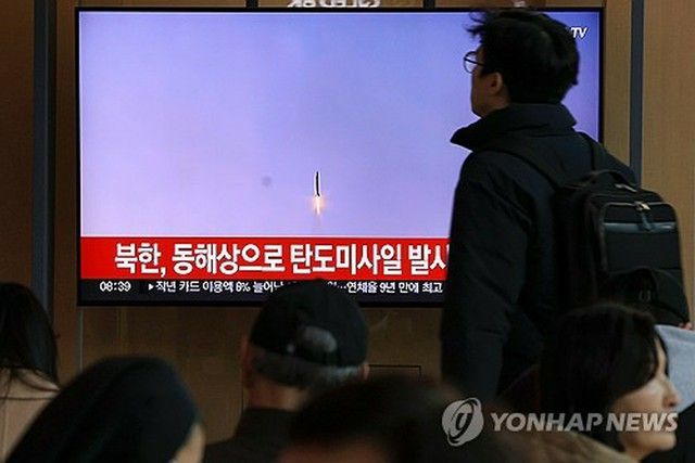 北朝鮮　中距離級弾道ミサイル１発発射＝韓国軍
