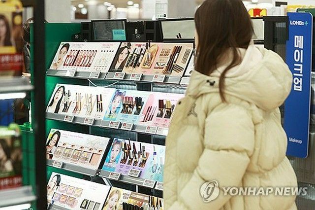 化粧品の輸出額　１〜３月期は過去最高の２３億ドル＝韓国