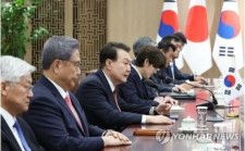 尹大統領　韓日協力を強調＝首脳会談