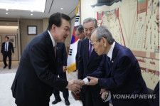 尹大統領「先端産業分野での韓日企業協力に期待」