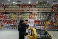 海外で韓国即席麺が人気　大手３社の７〜９月期営業益が大幅増
