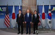 日米首脳会談受け「３カ国協力さらに深化」　韓国外交部