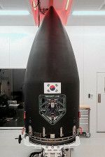 韓国の超小型衛星が搭載されたエレクトロンの上部（ロケットラボのＳＮＳより）＝（聯合ニュース）≪転載・転用禁止≫