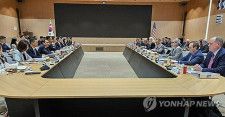 ２６年以降の在韓米軍駐留費負担を巡る２回目の会合が２１日、ソウルで始まった（外交部提供）＝（聯合ニュース）≪転載・転用禁止≫