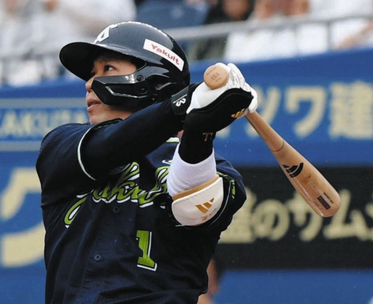 最終値下げ！東京ヤクルトスワローズ 山田哲人選手 実使用バット