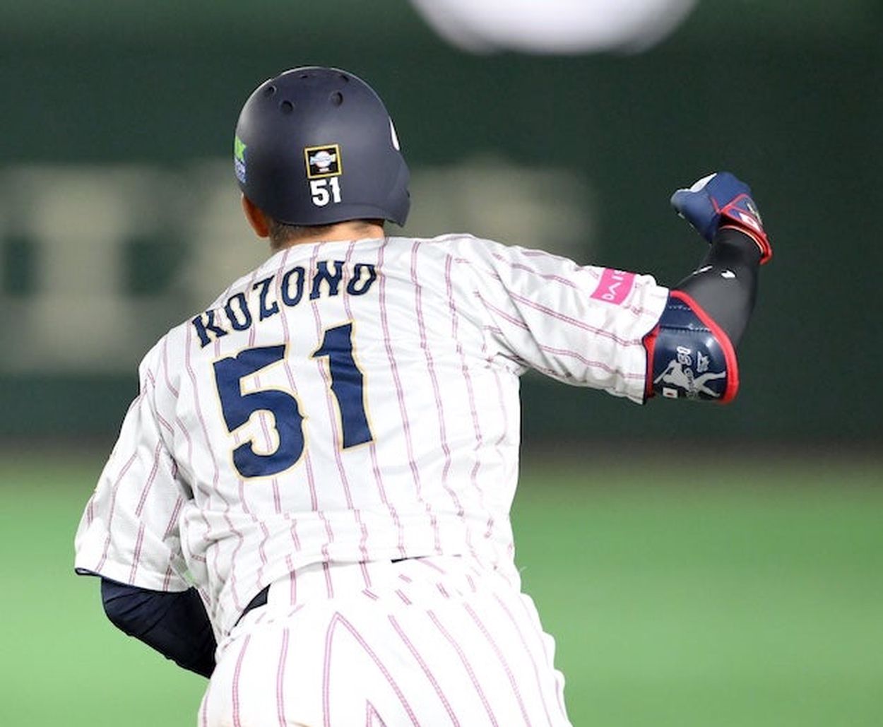 2024年侍ジャパン選手名入りレプリカユニホーム（ビジター） 51
