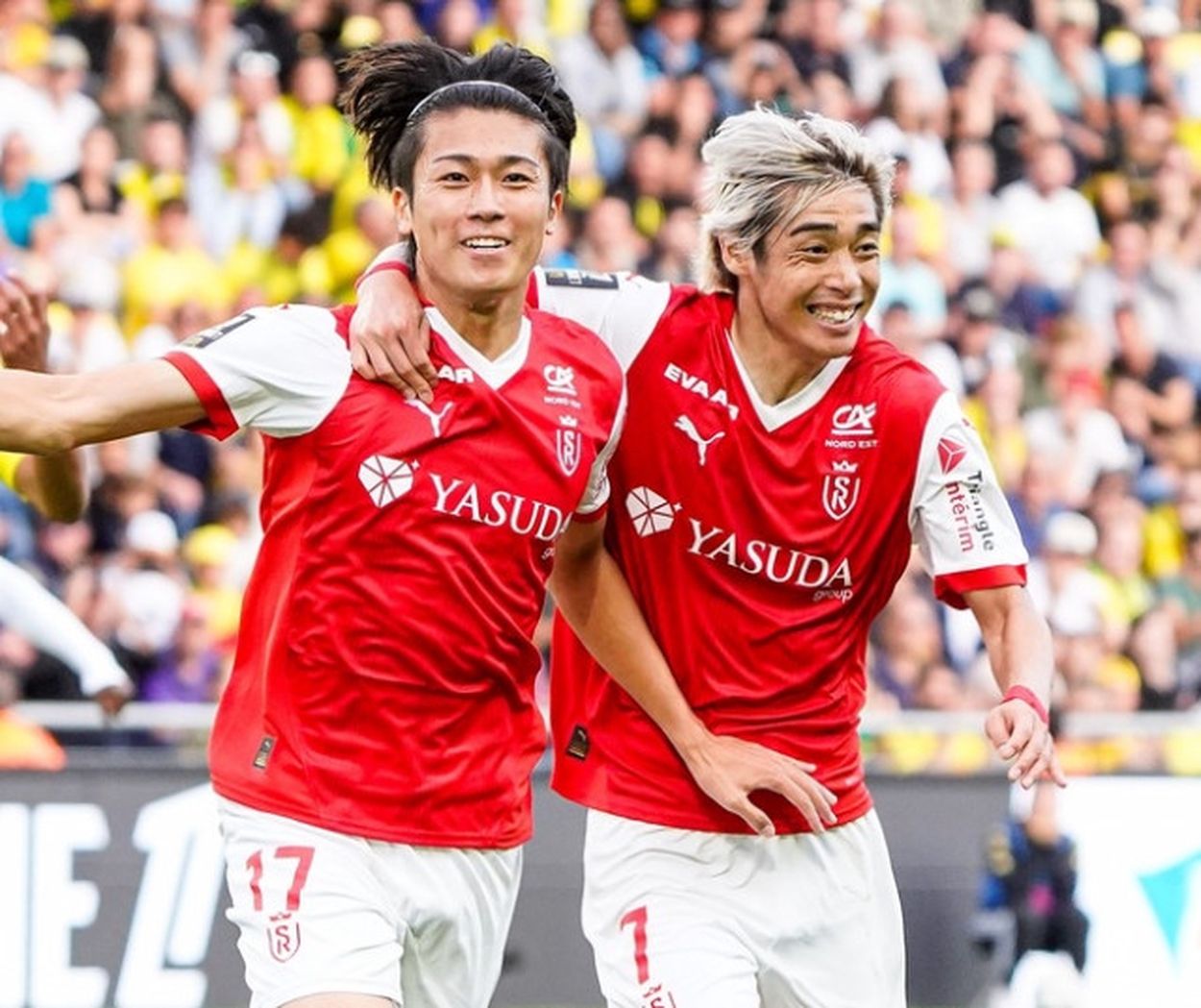 日本代表 伊東純也 2022W杯ドイツ戦 ユニフォーム スタッド